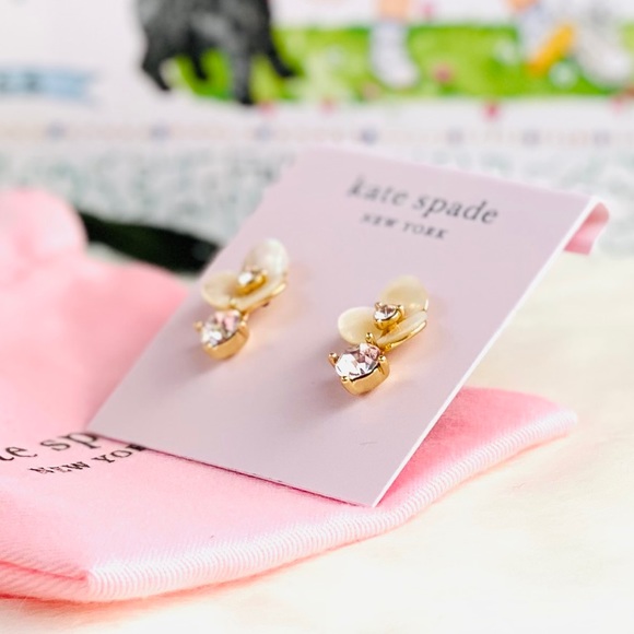 NWT KATE SPADE ♠️ DISCO PANSY PEARL DROP EARRINGS - Picture 2 of 5
